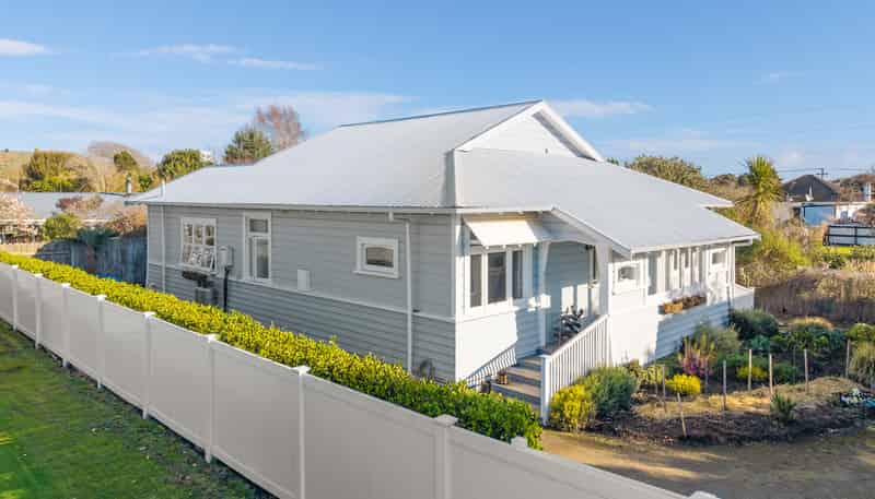 11 Lewis Avenue, Aramoho