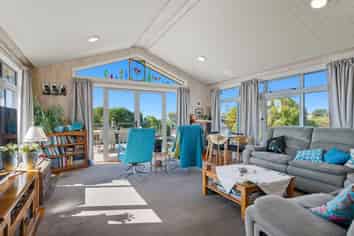 123 & 125 Stornoway Street, KARITANE