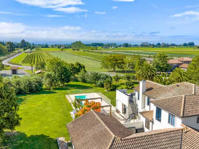 88 Dry Hills Lane, Riverlands