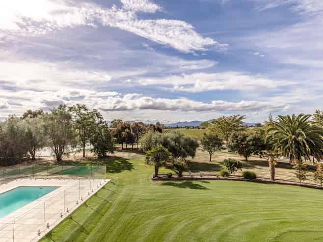 88 Dry Hills Lane, Riverlands