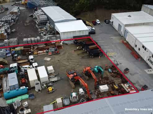 Secure yard - Grenada North