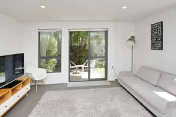 6/14 Buffon Street, WALTHAM