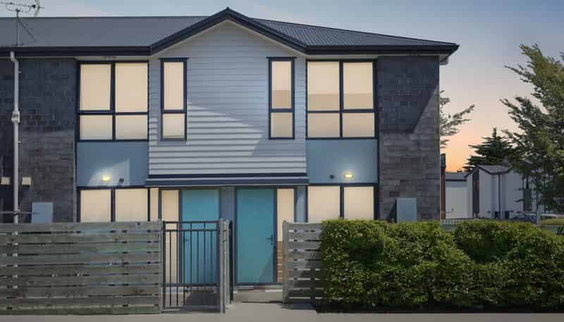 6/14 Buffon Street, WALTHAM