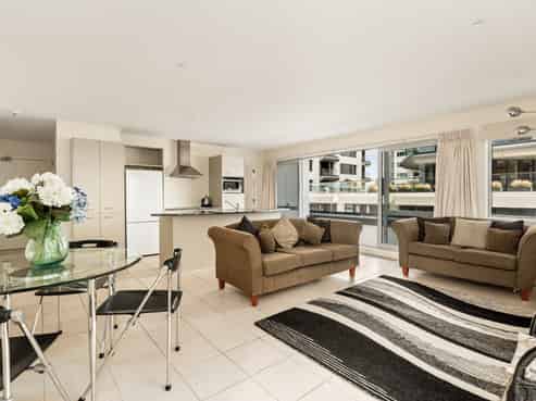 3F/4 Marine Parade, Mount Maunganui