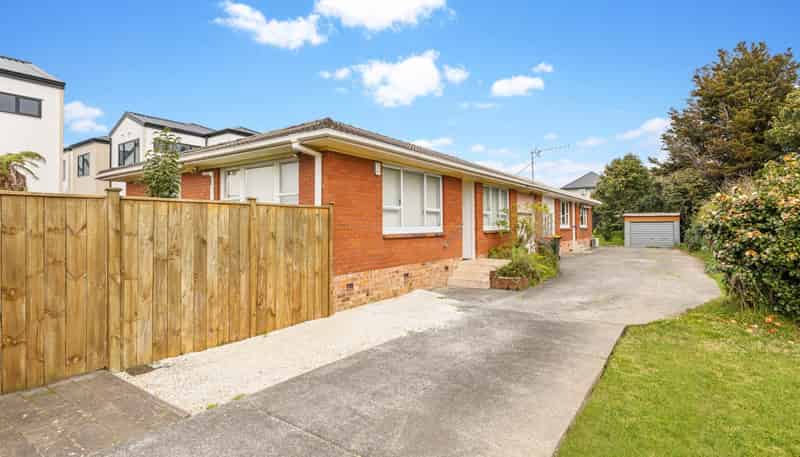 9 Omagh Avenue, Papatoetoe