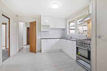 9 Omagh Avenue, Papatoetoe