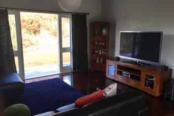 Auckland - Address withheld