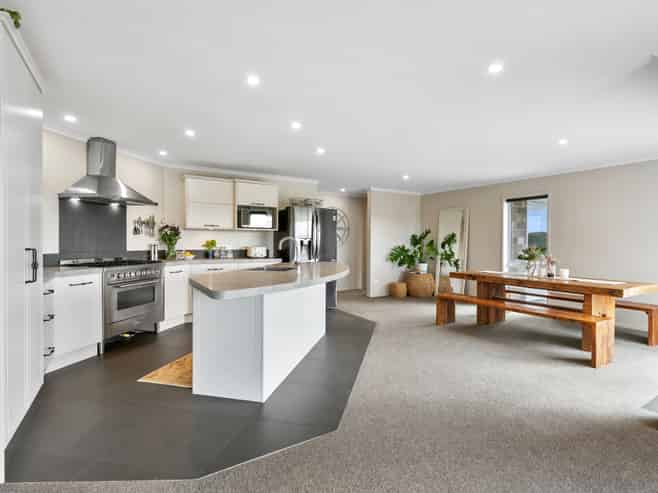 228 Knight Road, Ruatangata West