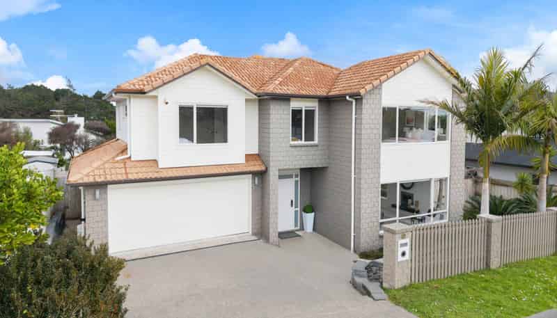 25 Wye Oak Drive, Albany