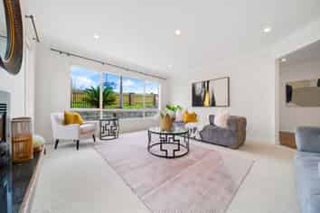 25 Wye Oak Drive, Albany