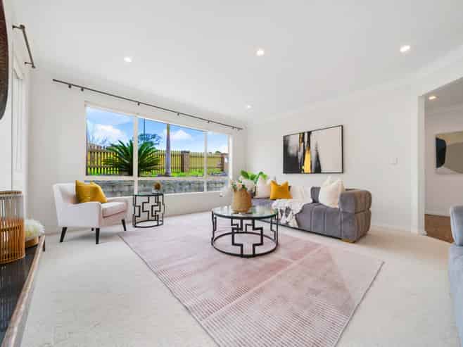 25 Wye Oak Drive, Albany