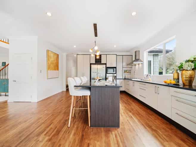 25 Wye Oak Drive, Albany