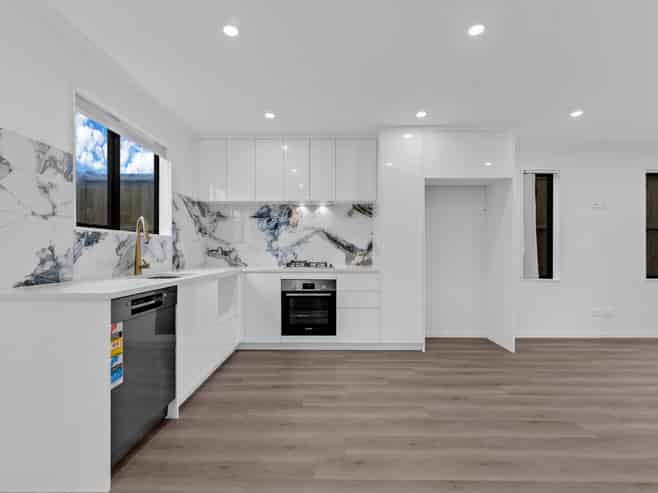 7 & 8/100 Seymour Road, Sunnyvale