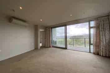 E301/25 Don McKinnon Drive, Albany