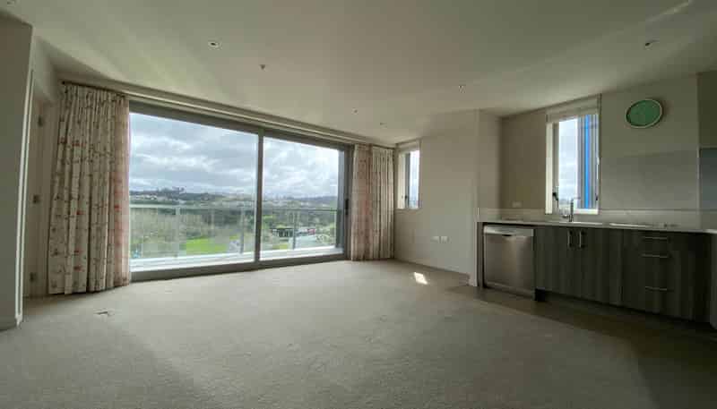 E301/25 Don McKinnon Drive, Albany