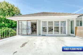 8 Condliffe Place, New Windsor
