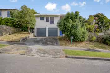 24 The Crowsnest, Whitby