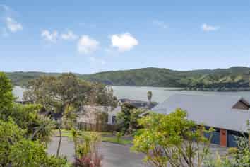 24 The Crowsnest, Whitby
