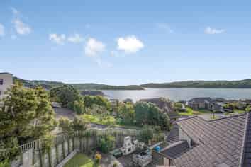 24 The Crowsnest, Whitby