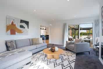 16 Concordia  Drive, Richmond