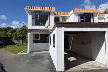 9A Ash Grove, Ranui Heights