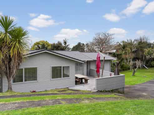 52 Watea Road, Torbay