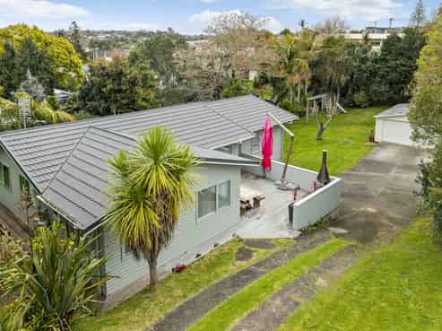 52 Watea Road, Torbay