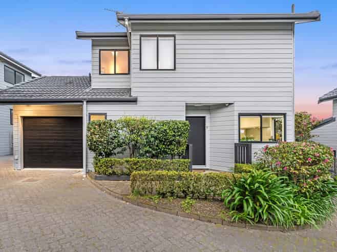 2/7 Walmsley Road, Saint Heliers