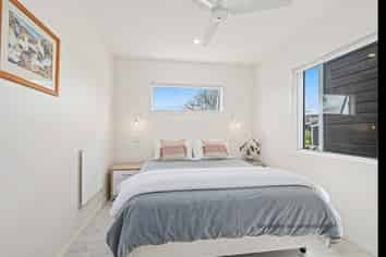16B Waimanu Place, Point Wells