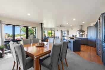 22 Chatsfield Place, Kamo