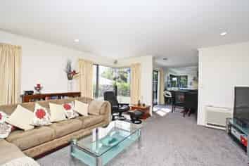 31 Panorama Drive, Enner Glynn
