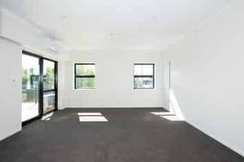 204/89 Aurora Terrace, Hillcrest