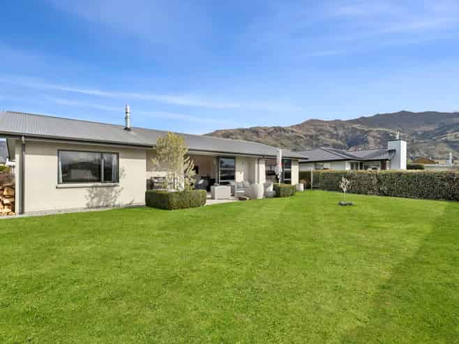 4 Daniels Terrace, Wanaka