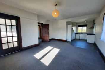 61B Carlton Mill Road, Merivale
