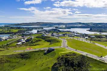 154 Rangitahi Road, Raglan