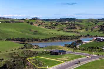 154 Rangitahi Road, Raglan