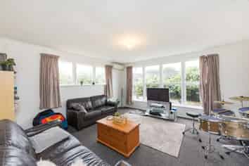 73E Heretaunga Street, Roslyn