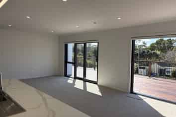 91 Endcliffe Road , Gisborne