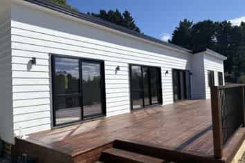 91 Endcliffe Road , Gisborne
