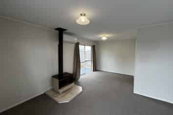 67 Gills Road, Bucklands Beach