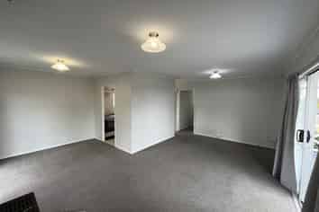67 Gills Road, Bucklands Beach