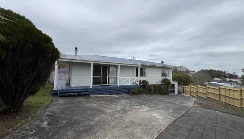 67 Gills Road, Bucklands Beach