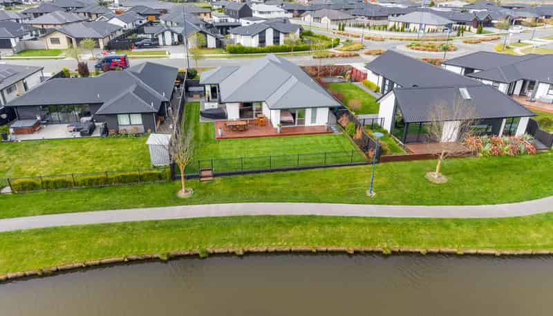 62 Tiritiri Moana Drive, Pegasus