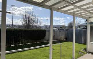 3/557 Gladstone Road, Gisborne