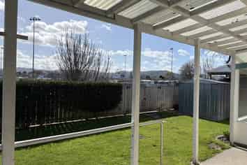 3/557 Gladstone Road, Gisborne