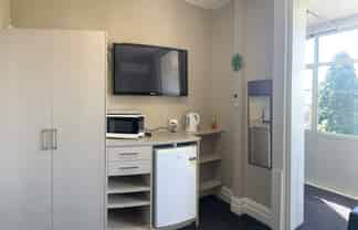 Room 3/ 54 Queen Street, North Dunedin
