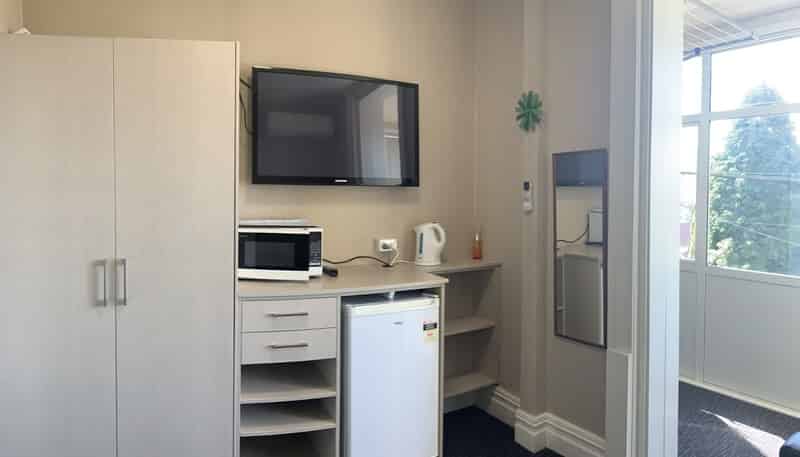Room 3/ 54 Queen Street, North Dunedin