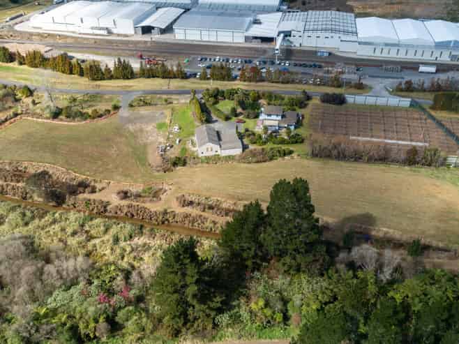 30 Apata Station Road, Whakamarama