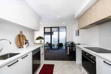 2/35 Gracefield Avenue, Christchurch Central