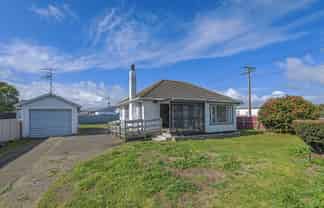 14 Hall Street, Foxton